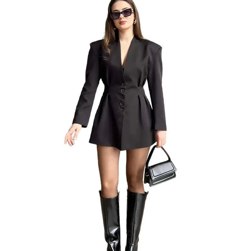 Elegantes Damen Kleid mit V-Ausschnitt & Knopfleiste – Langarm Blazer-Stil Moeller