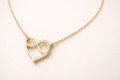 Elegante Herz-Halskette in Goldoptik – Feines Damen-Schmuckstück mit funkelndem Anhänger Moeller