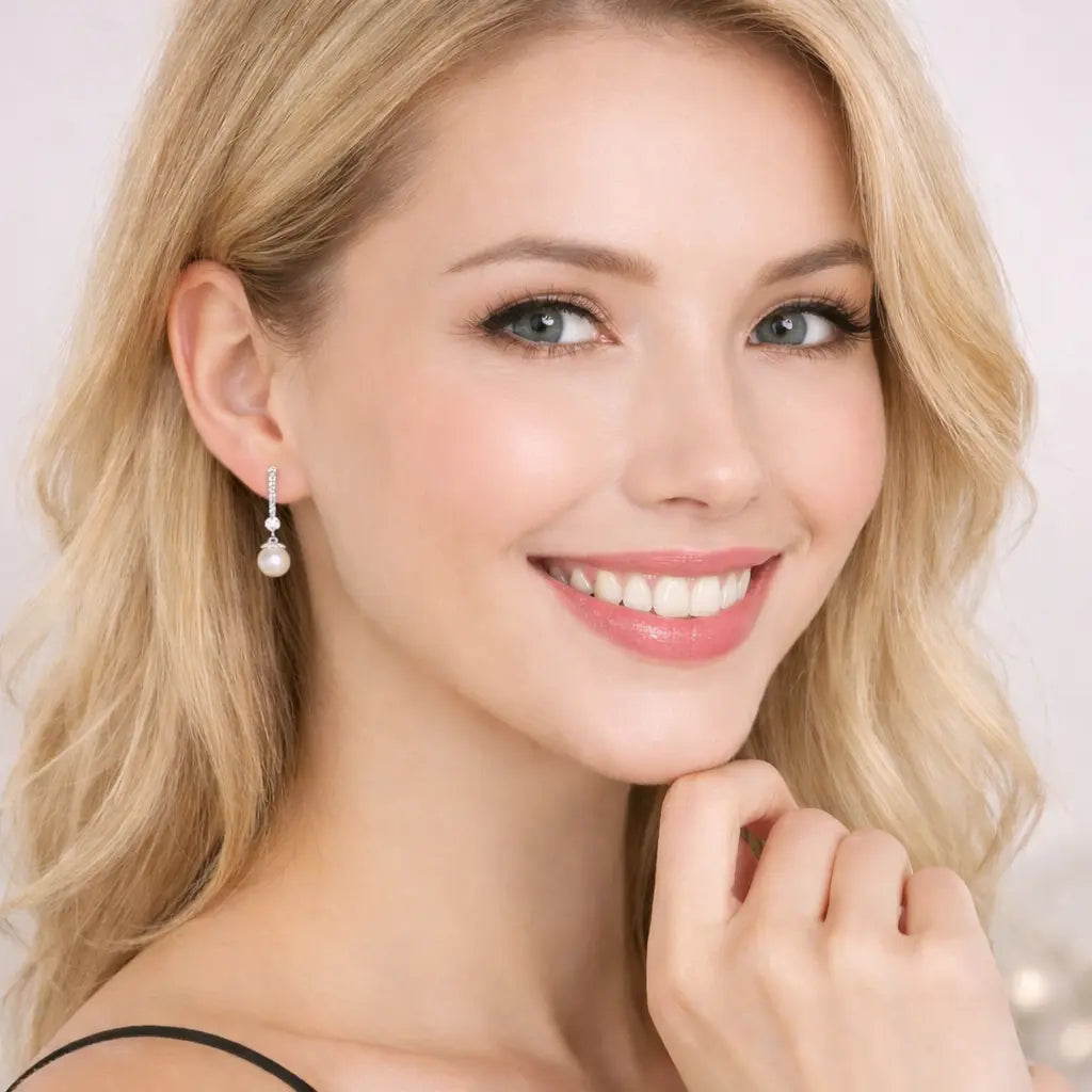 Elegante Perlen-Ohrringe aus 925er Silber – Zirkonia & Perle – Zeitloser Damen-Schmuck in hochwertiger Verarbeitung Moeller